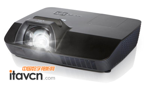 富可視IN235ST/237ST超短焦投影機助力教育