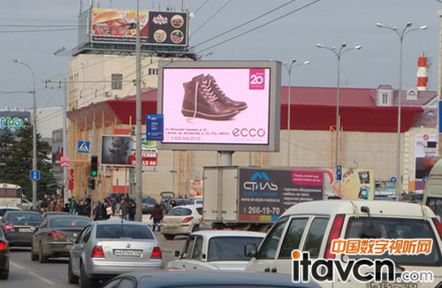 立翔慧科P10戶外全彩LED顯示屏亮相俄羅斯