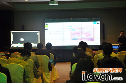 清投1.5mm無縫液晶