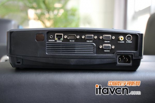 天系列TTV投影機產品實物圖