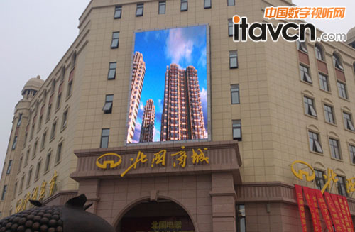 立翔慧科LED顯示屏點靚石家莊北國商城