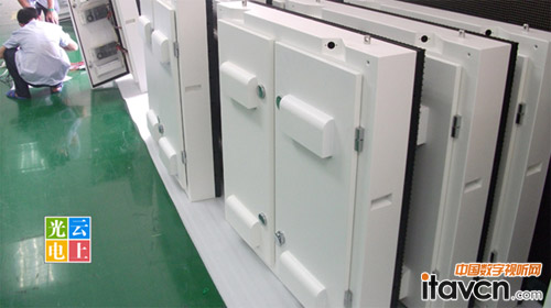 云上光電戶外表貼高清LED屏將入駐世界級旅游度假區(qū)