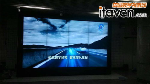 想知道如何地鐵里幫汽車“換衣服”嗎