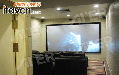 ATER被動式3D影院方案落戶深圳機場