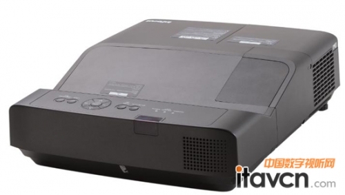 富可視IN241UST超短焦投影機