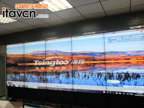 清投3X5液晶拼接應用于四川某市交警中心