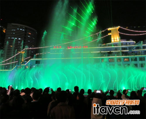 追溯光景·海上世界首屆國(guó)際燈光節(jié)開(kāi)幕