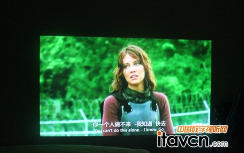 在線視頻《行尸走肉》片段