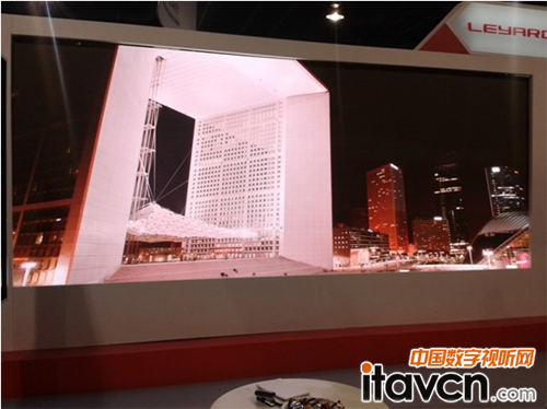 2014CES利亞德展區(qū)高清TV1S9小間距LED拼接屏