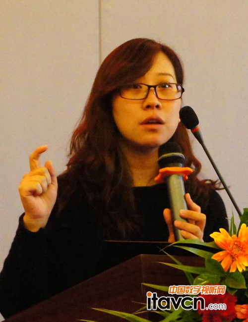 顯示設(shè)備市場部產(chǎn)品經(jīng)理仲曉玲