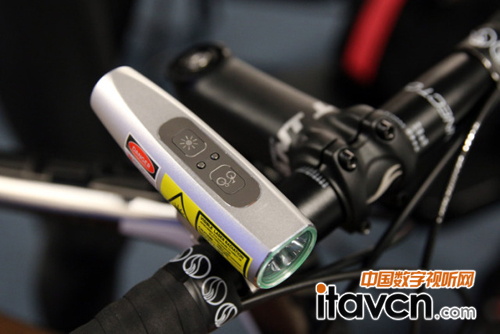 Blaze推激光投影車燈