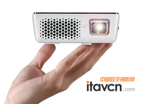 明基GP3微型投影機