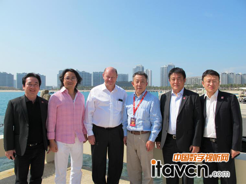 巴可金橋大合影