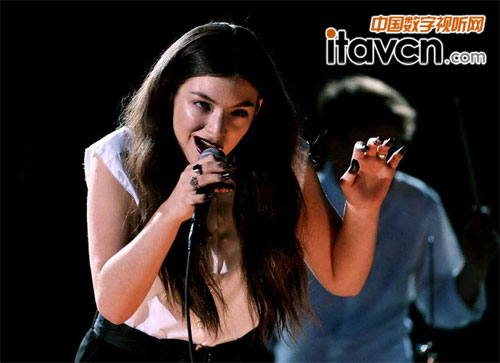�D��2014��1��26�Մ����͸���Lorde�ڼ������၆����ɼ����˹�_��˹�����ڵ�56�ø��R���C����Y�ϵ��_���ݡ�