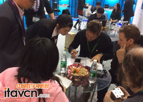 �c�Ĵ������͑��F������