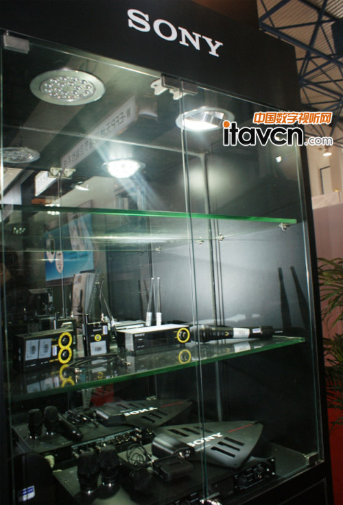 索尼最新UWP-D11/D12系列數字無線音頻套裝