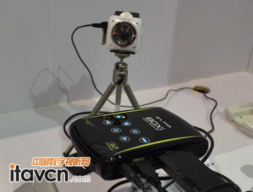 艾路摩LED微型投影機BOXi