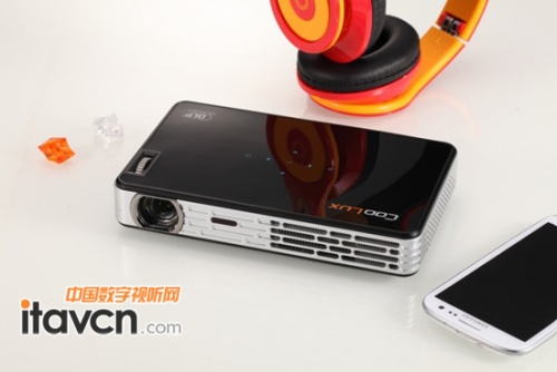 LED投影酷樂(lè)視X3S