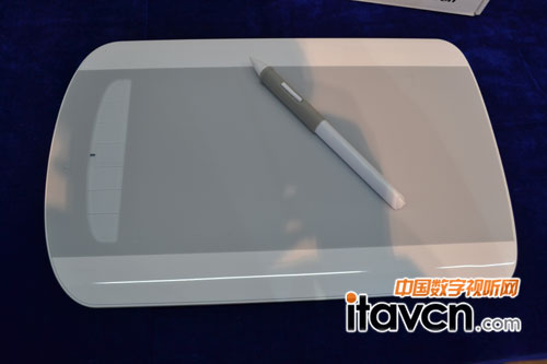 康智達攜手漢王繪圖板亮相2014北教展