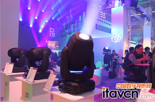 珠江燈光新品展示