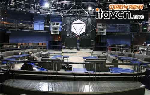 Funktion-One助陣上海7th Floor迪吧