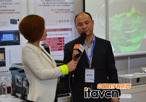 時尚百聯董事長李振源