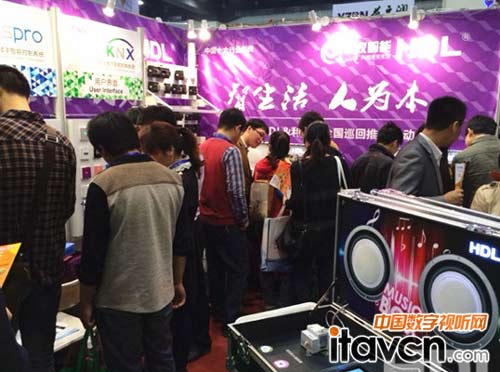 河東企業展臺一角