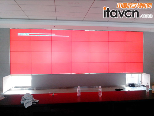 帝艾帝液晶拼接屏安裝現場