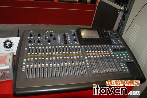 ���R���{(di��o)���_