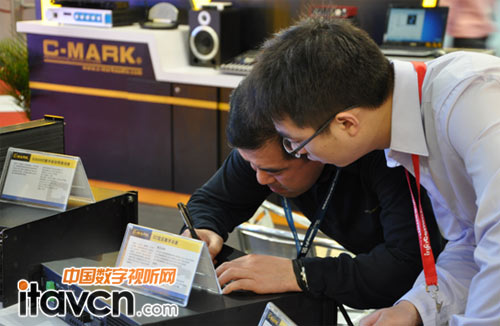 �^չ���eһ߅����һ߅ӛ