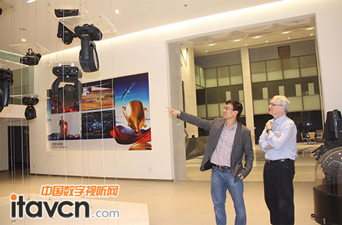 國際舞美協會會長到訪浩洋