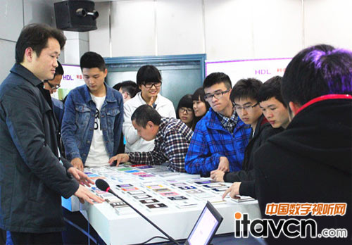 河?xùn)|企業(yè)2014年全國(guó)推廣會(huì)起航南昌