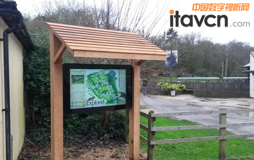 交互數字標牌部署140英畝動物園幫尋路