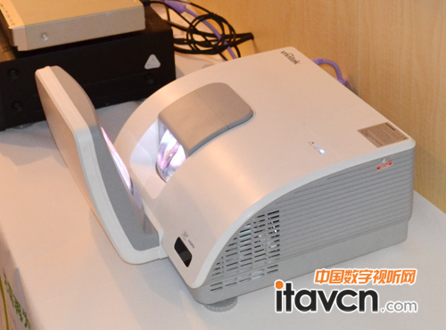 麗訊家用系列明星投影