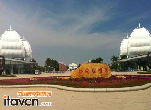 �����@���@