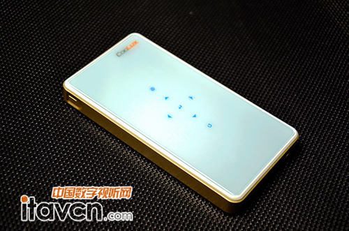 土豪金--酷樂視Q6旗艦版