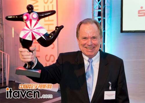 Jörg Sennheiser 教授獲年度家族企業(yè)領(lǐng)袖榮譽(yù)稱(chēng)號(hào)