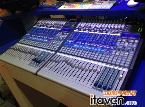 PreSonus�ׂ����_���������infocomm