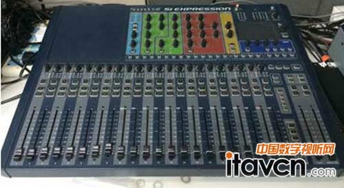 SOUNDCRAFT-ESI數(shù)字調(diào)音臺