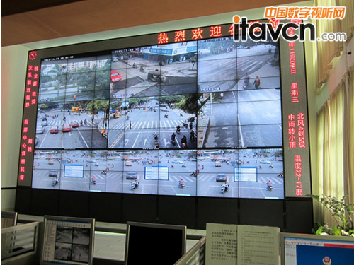 廣西某市交警指揮中心