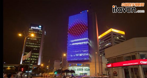 秘魯新型銀行現手觸互動LED顯示燈光外墻