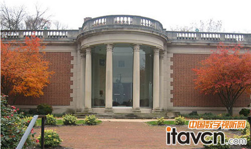 數字標牌為美術館增加互動體驗