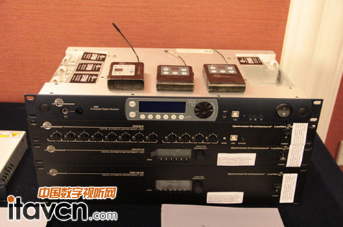 �F��չʾ��Lectrosonics̎�������o���O��