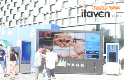 浩頤科技全系列戶外高清顯示產品線強光下實際顯示效果