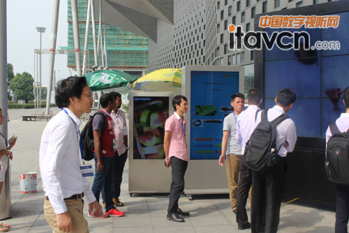 25日到27日三天期間,浩頤科技戶外展臺觀摩現場