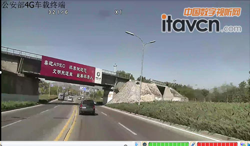 公安部安保指揮中心的移動監控圖像