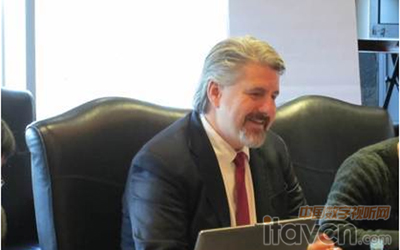 AMD嵌入式全球銷售副總裁Steve Longoria