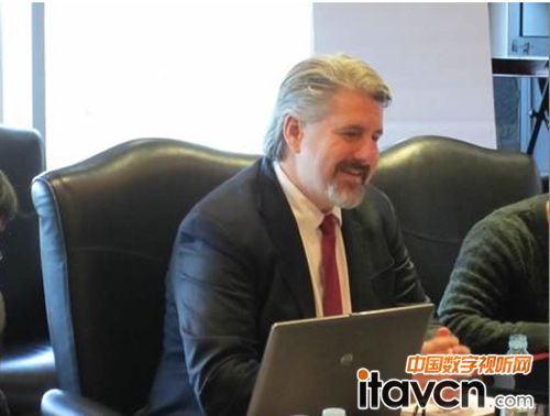 AMD嵌入式全球銷售副總裁Steve Longoria