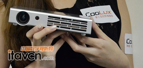 酷樂視X5S曝光 沿用鑭系玻璃超越前作