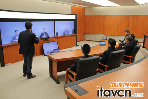 英邁中國副總裁李旭東體驗科達網呈